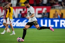 El delantero francés Olivier Giroud se despide de LAFC tras un año decepcionante.
