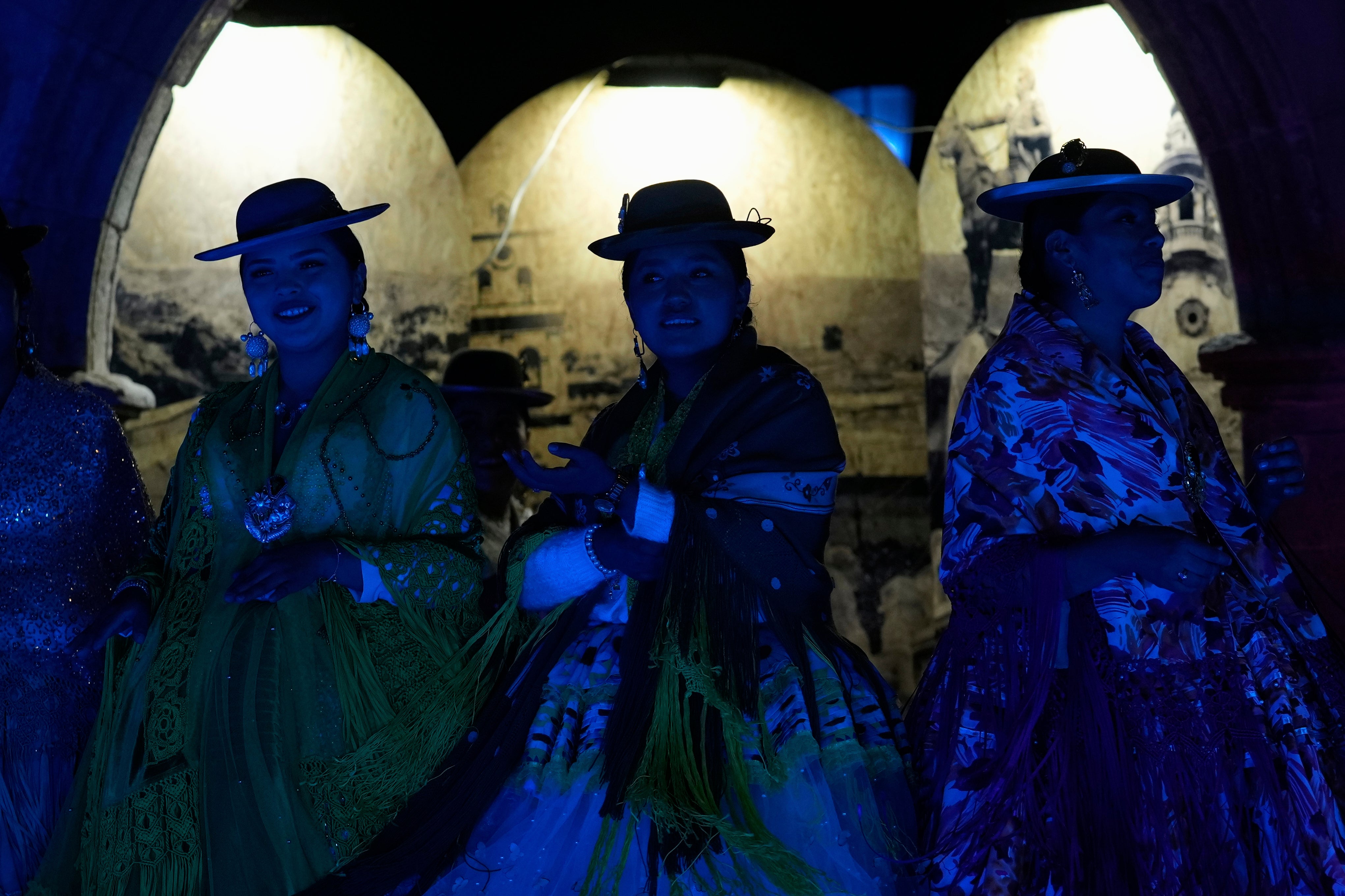 BOLIVIA-MISS CHOLITA-FOTOS