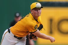 Keller gana por 1ra vez desde marzo; Reynolds conecta jonrón y Piratas apalean 9-1 a Mets