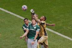 Genialidad de Paulinho instala a Palmeiras en cuartos del Mundial de Clubes al vencer 1-0 a Botafogo