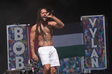 La policía británica investiga comentarios contra Israel de un rapero en el Festival de Glastonbury