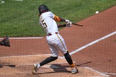 Cruz conecta dos jonrones y Piratas vencen 12-1 a Mets para barrer serie de tres juegos