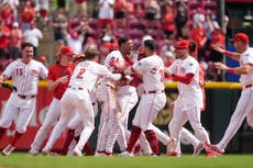 Rojos remontan y vencen 3-2 a Padres con sencillo de Will Benson con las bases llenas en la novena