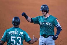 Mitch Garver y los Marineros vencen 6-4 a los Rangers en 12 entradas, en serie de extra innings