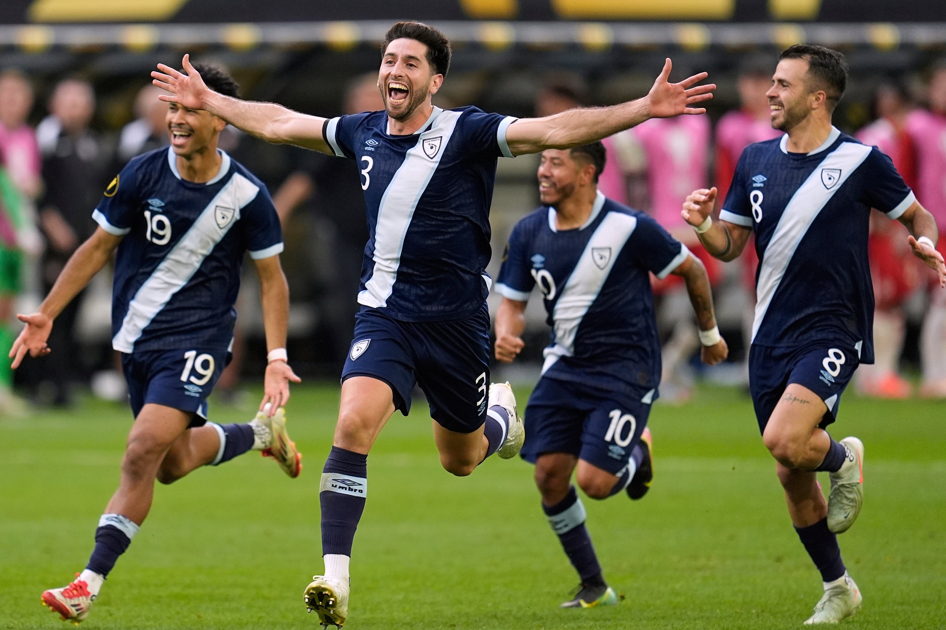 Guatemala vence en penales 6-5 a Canadá para volver a semifinales de la Copa Oro después de 29 años