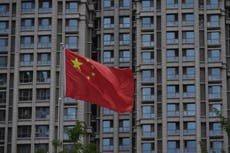 La actividad fabril en China mejora levemente con retraso en aranceles, pero sigue en negativo