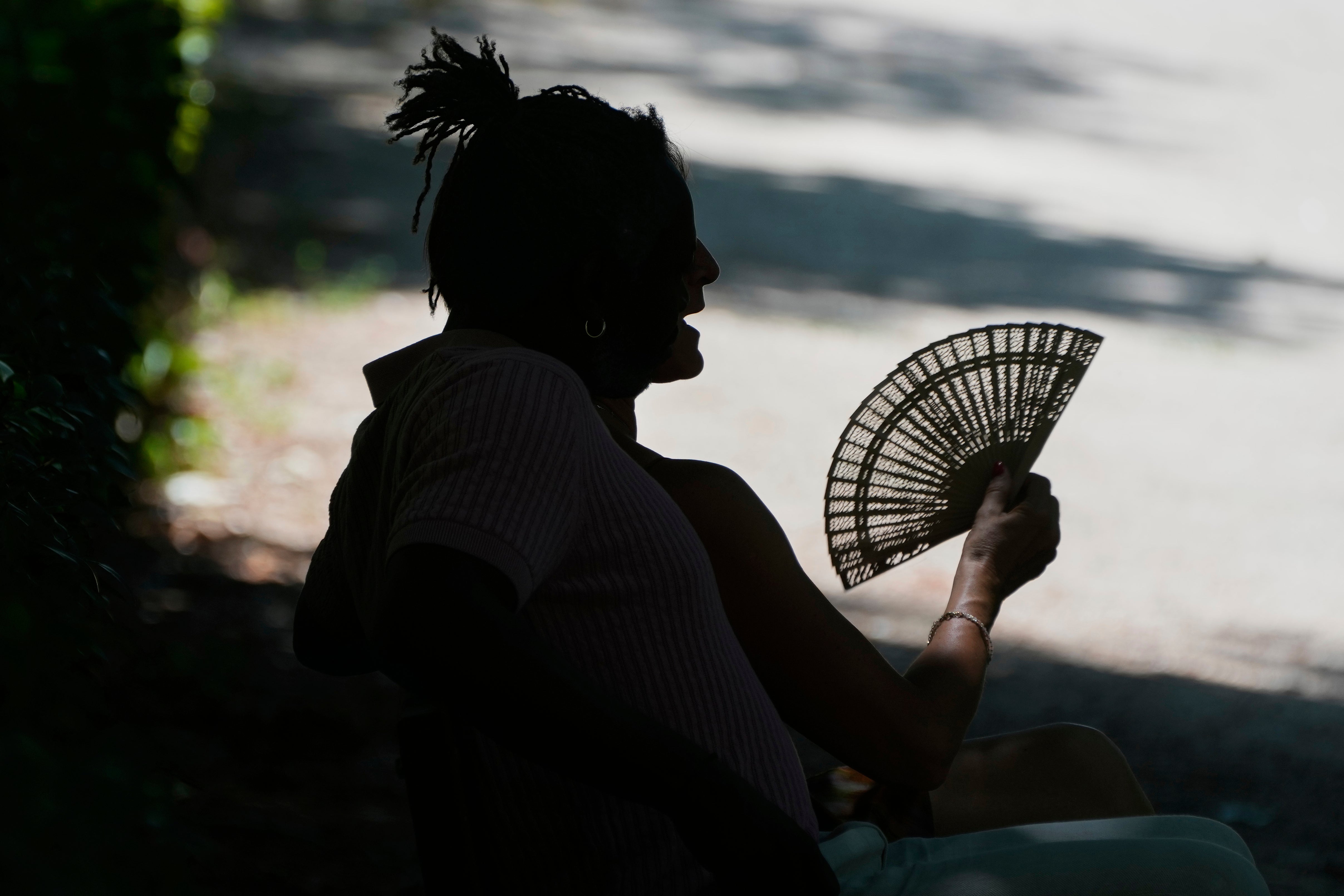 Temperaturas abrasadoras azotan Europa y ponen regiones en alerta máxima