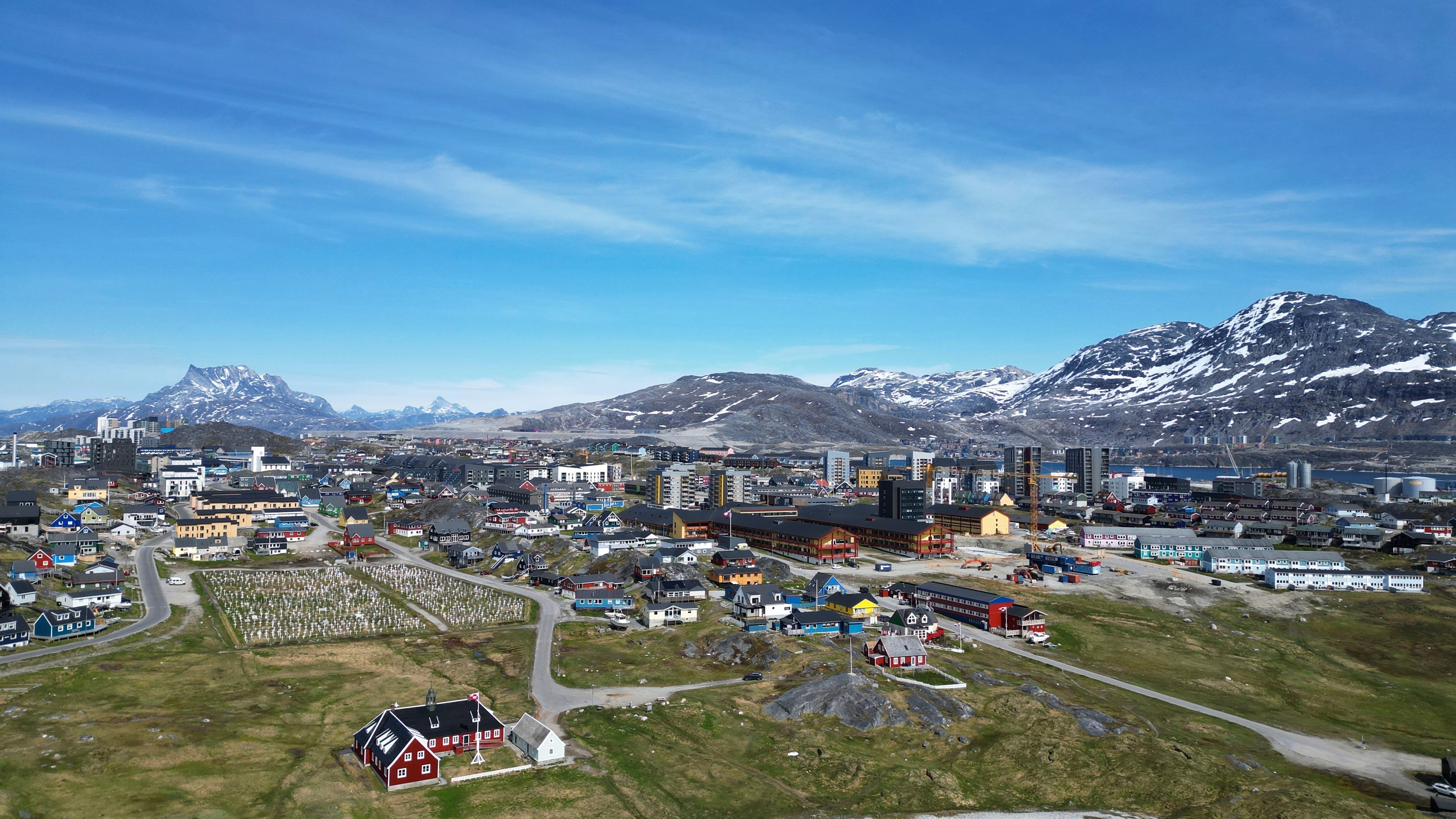 Trump insiste en que EE. UU. debe tomar control de Groenlandia: