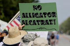 Trump visita el “Alcatraz de los caimanes” en los Everglades de Florida