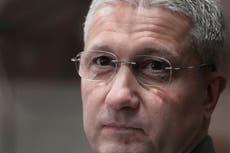 Exviceministro de Defensa de Rusia condenado a 13 años por cargos de corrupción