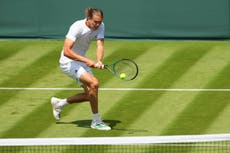 Gauff, Pegula y Zverev entre los sembrados que quedaron fuera en un día histórico en Wimbledon