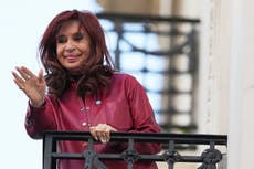 Exmandataria argentina Fernández quiere que Lula la visite en domicilio donde cumple prisión