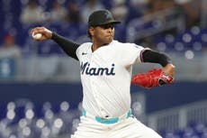 Marlins amplían racha de triunfos a 8, a uno de récord del club, tras vencer 2-0 a Mellizos