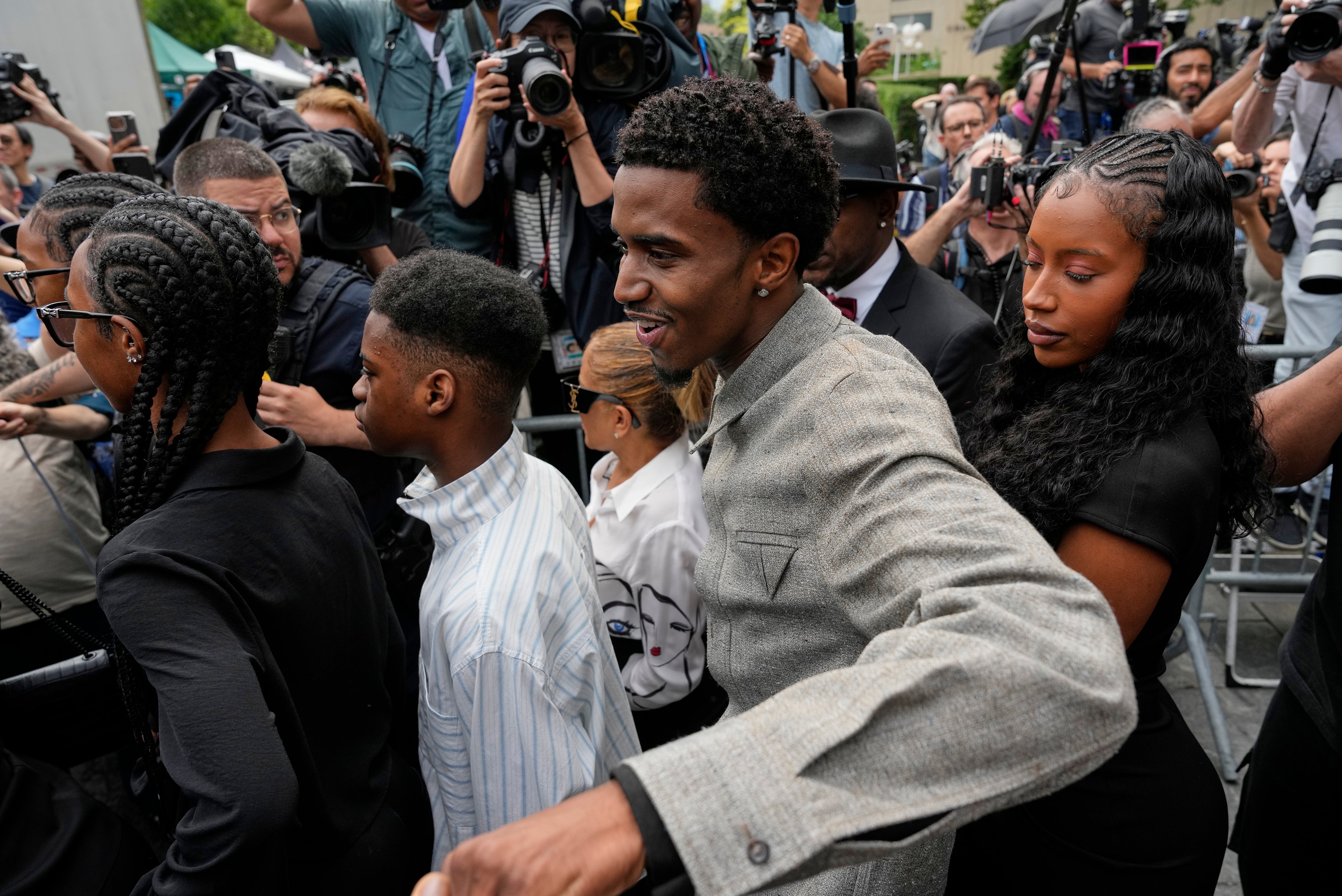 VIOLENCIA SEXUAL-DIDDY-FOTOGALERÍA