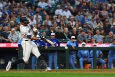 Julio Rodríguez impulsa carrera clave y los Marineros superan 3-2 a Reales