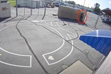 Imágenes de seguridad muestran a agentes de ICE orinando en escuela de Los Ángeles