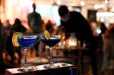 Así están cambiando los jóvenes su consumo de alcohol en salidas nocturnas