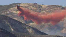 Crece incendio de California mientras clima seco y caluroso aumenta riesgo