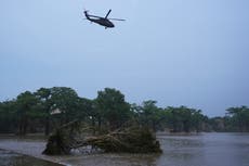 Cómo las condiciones climáticas propiciaron las letales inundaciones repentinas en Texas
