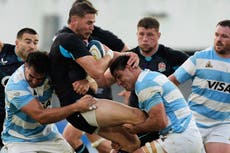 Una Inglaterra diezmada pero contundente vence 35-12 a los Pumas en la Plata