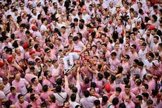 Pamplona atrae a miles de asistentes para los Sanfermines