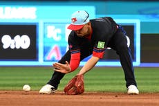 Azulejos colocan al venezolano Andrés Giménez en la lista de lesionados por esguince de tobillo