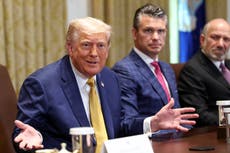 Trump cuestiona que se siga hablando del “asqueroso” Jeffrey Epstein