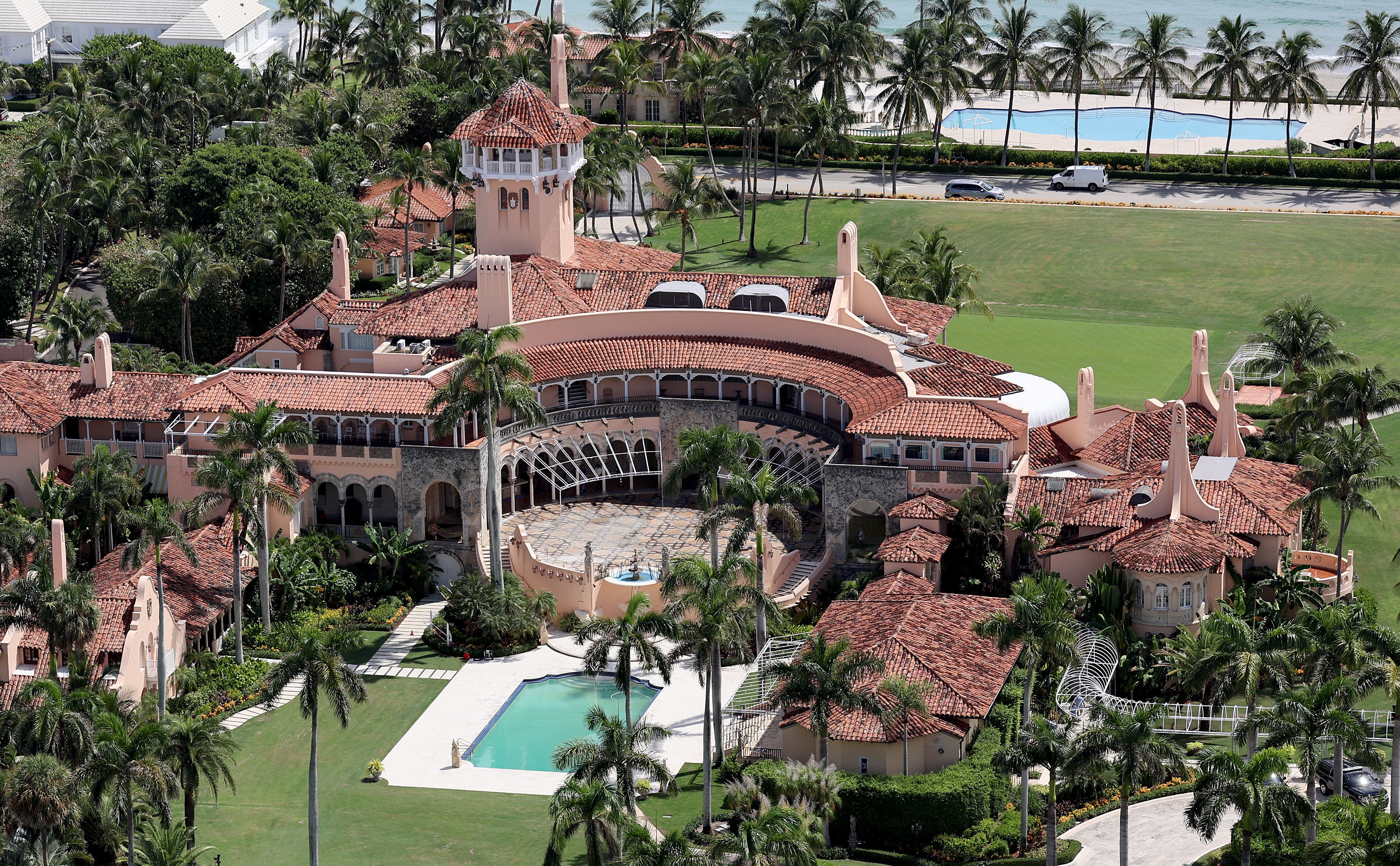 La propiedad de Mar-a-Lago del presidente Donald Trump ha generado beneficios extra debido a su paso por la Casa Blanca, según el informe