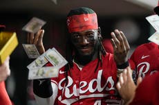 Abbott y De la Cruz llevan a Rojos a victoria 7-2 sobre Marlins