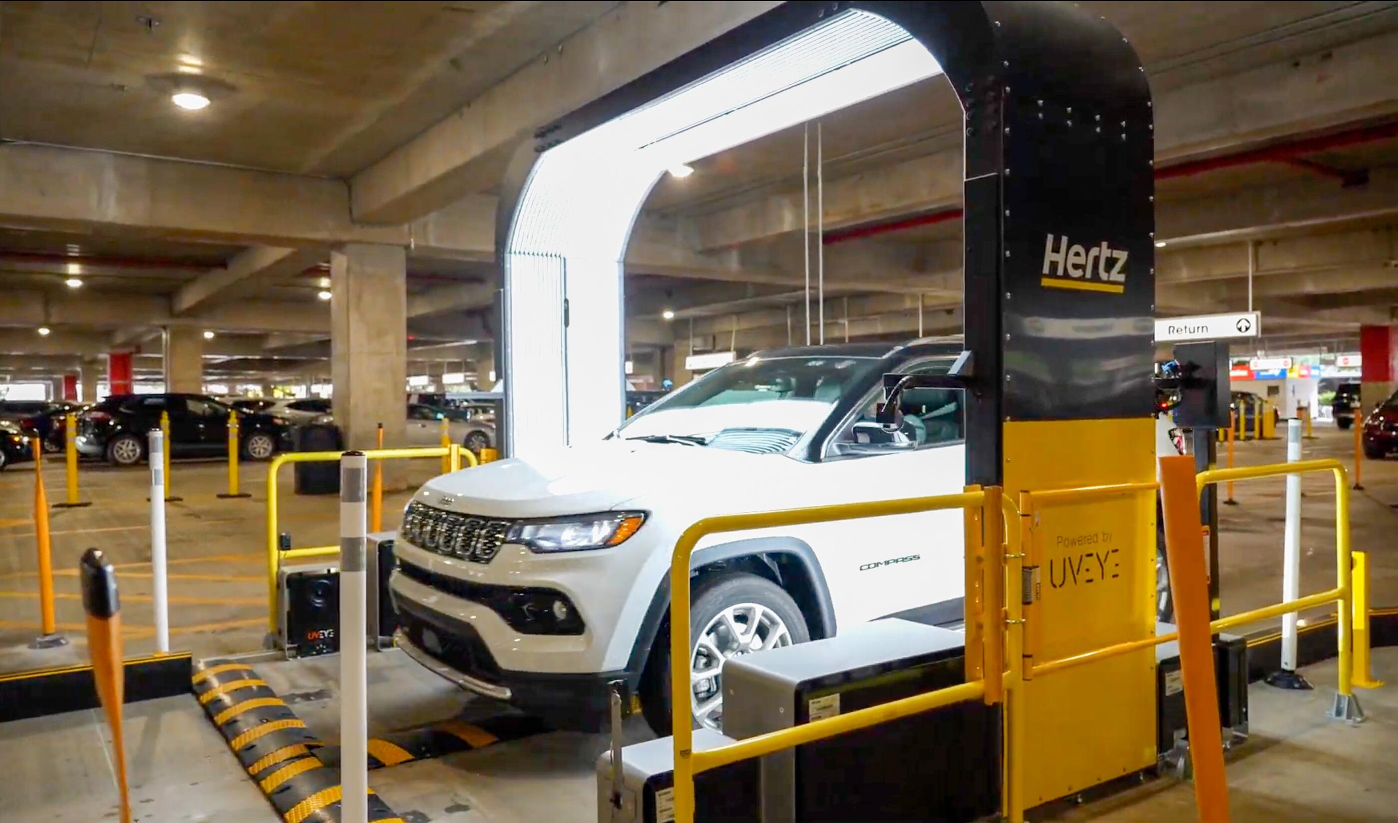 Los clientes de Hertz denunciaron el uso “agresivo” de la nueva tecnología autónoma