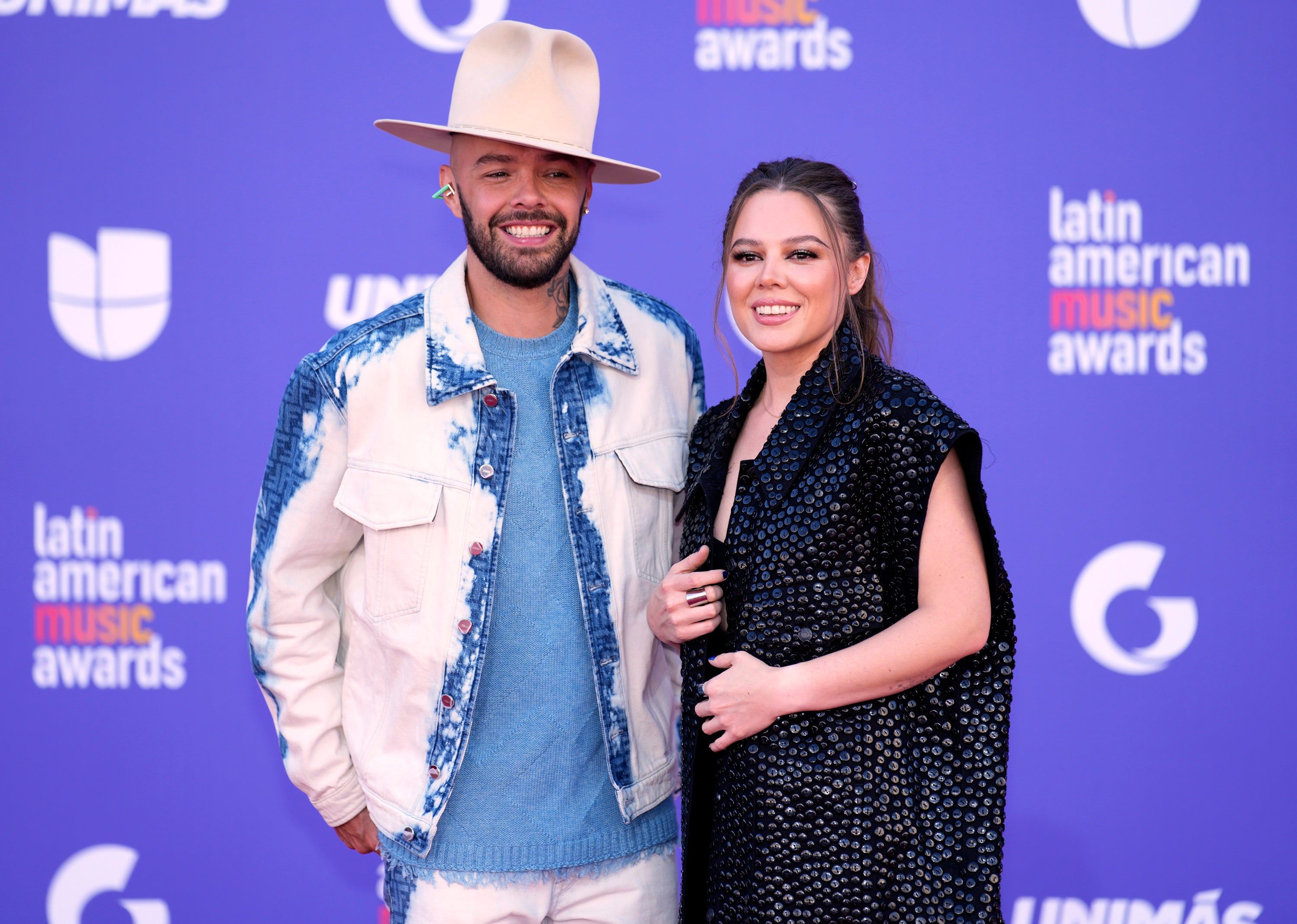 Jesse & Joy apuestan por otra oportunidad en “Lo que nos faltó decir”