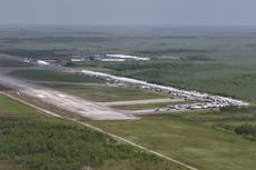 Legisladores de Florida demandan a DeSantis tras negarles acceso al "Alcatraz de los Caimanes"