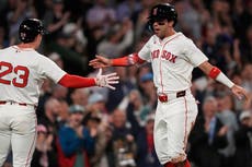 Medias Rojas anotan 3 en la 7ma, vencen 4-3 a Rays y logran su 7ma victoria consecutiva