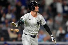 Cody Bellinger pega tres jonrones de dos carreras ante su exequipo; Yankees vencen 11-0 a Cachorros