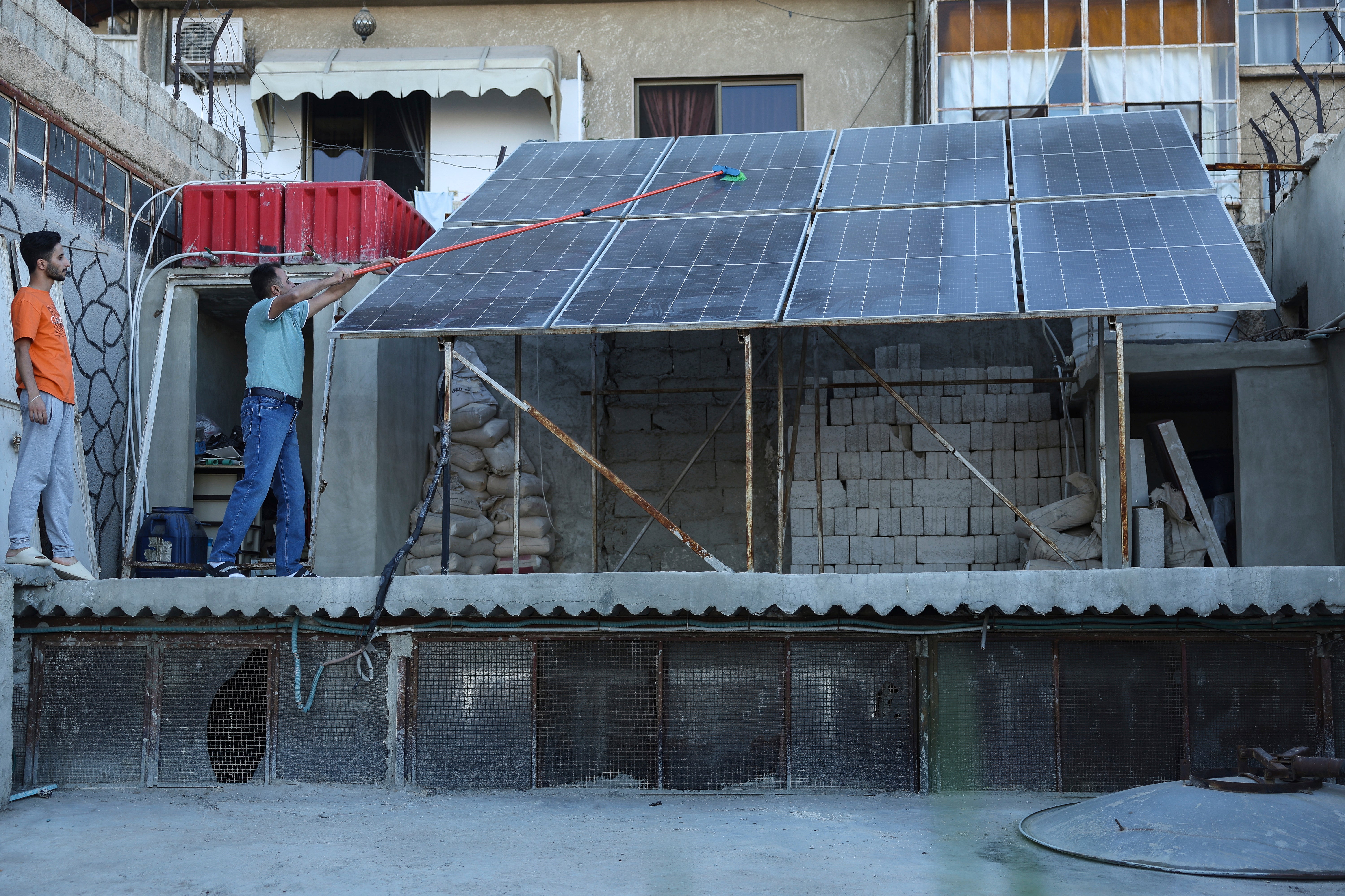 Siria aspira a que la energía solar no sea sólo una solución improvisada a su crisis energética