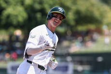 Soderstrom, Kurtz y Wynns pegan jonrones en victoria de los Atléticos 6-3 sobre Azulejos