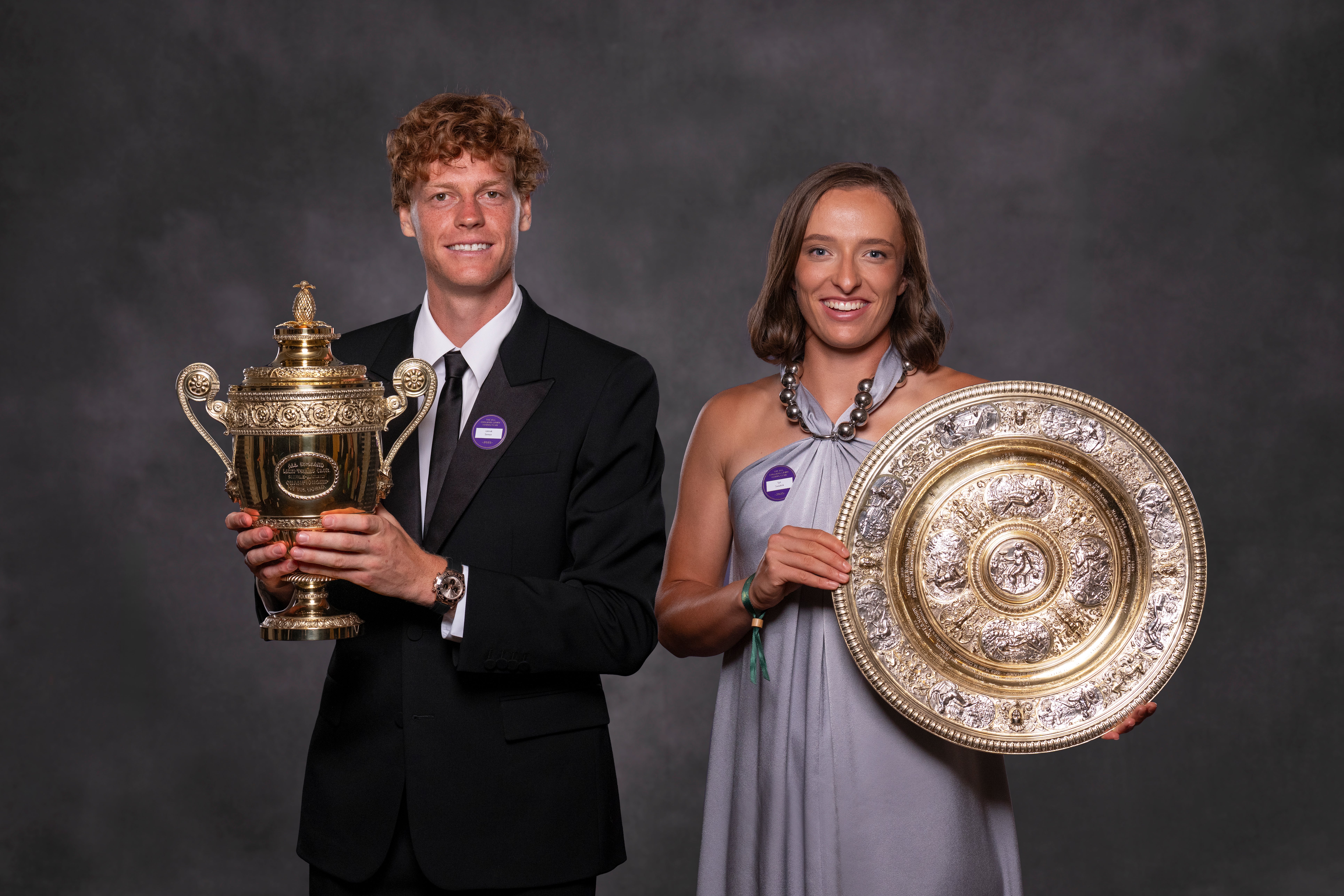 Jannik Sinner e Iga Swiatek, campeones de Wimbledon, dieron positivo por sustancias prohibidas el año pasado