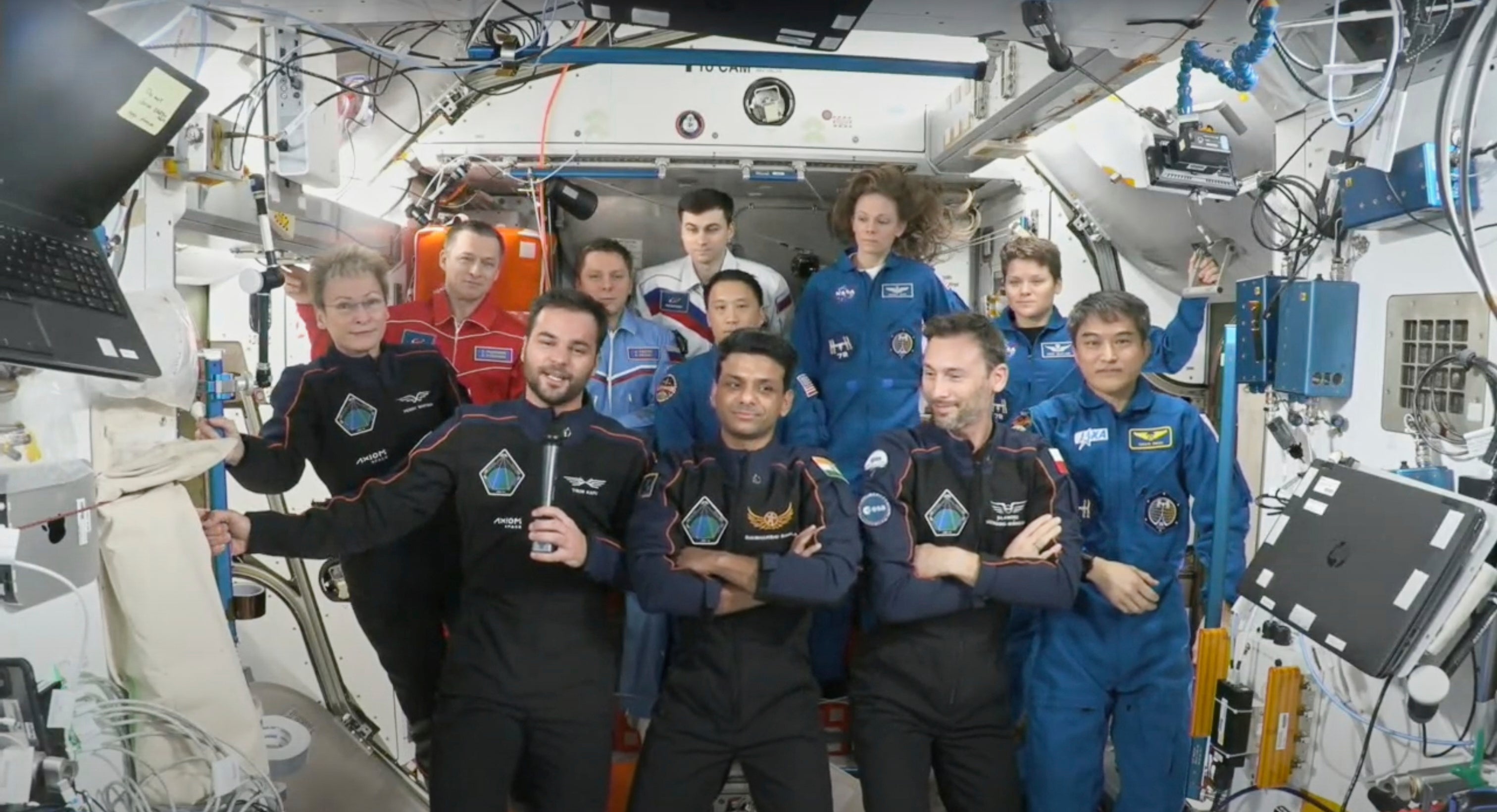 SPACEX-VIAJE PRIVADO