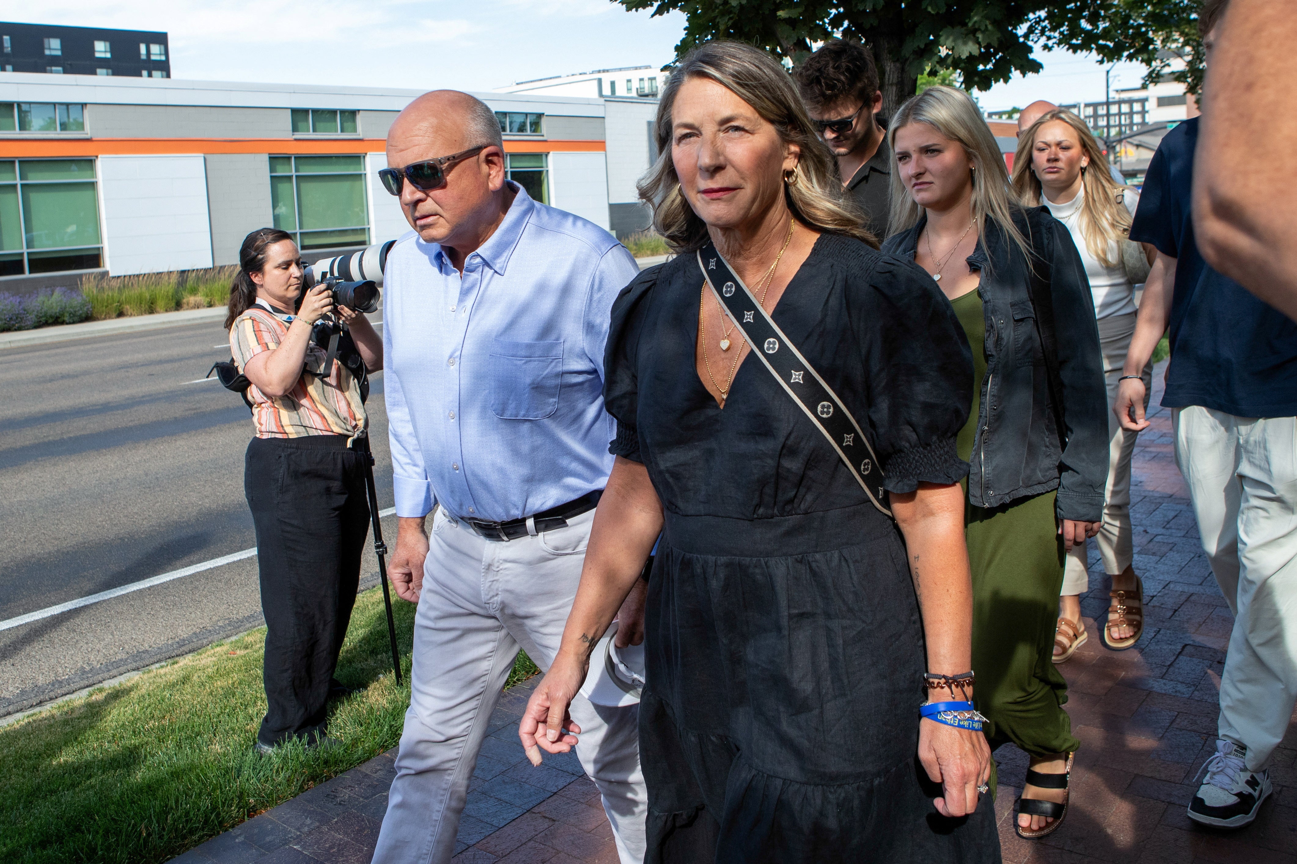El pasado 2 de julio, los padres de Ethan Chapin, Jim y Stacy Chapin, estuvieron presentes en el juzgado del condado de Ada cuando Kohberger se declaró culpable