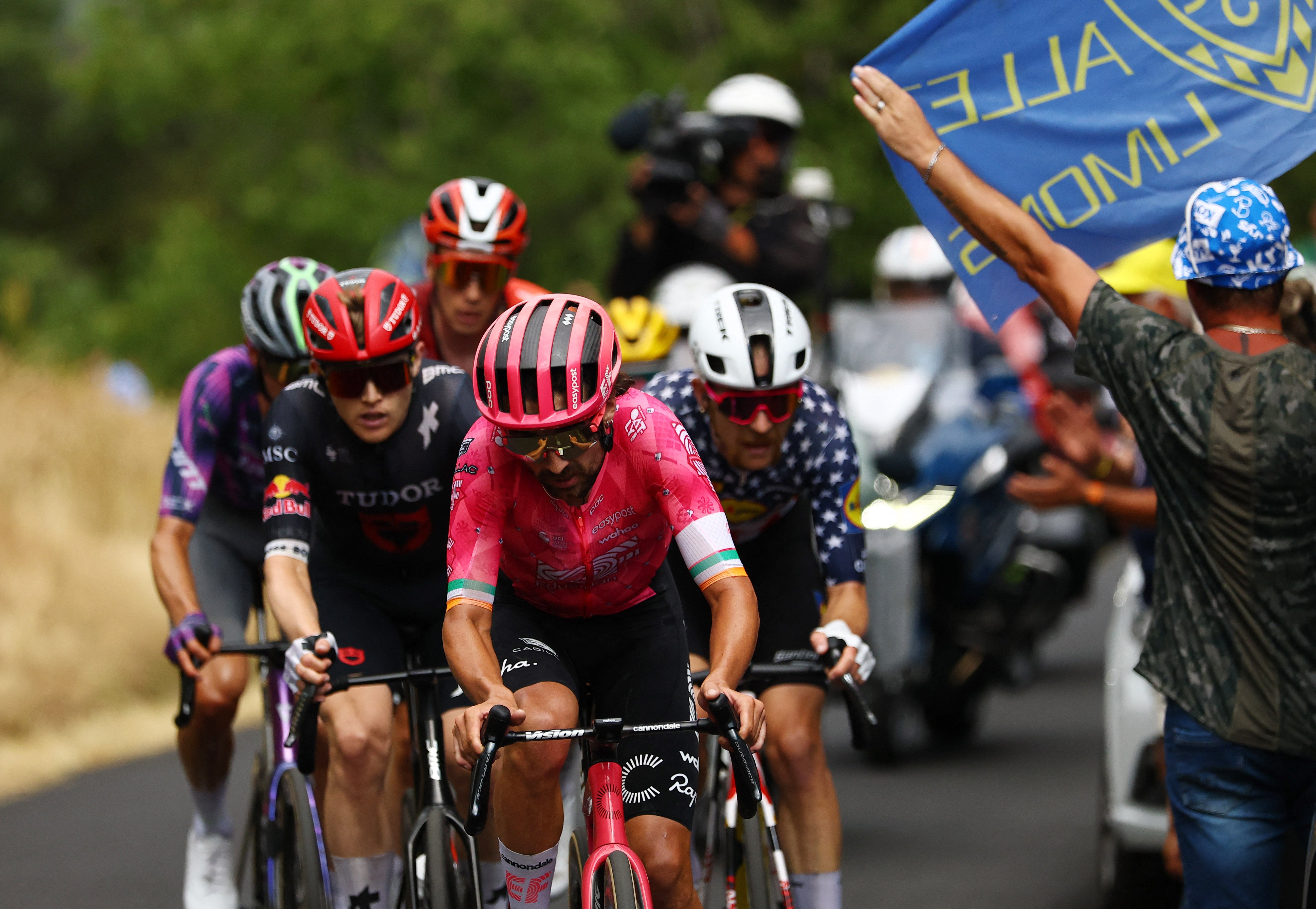 Ben Healy busca quedarse con el maillot amarillo