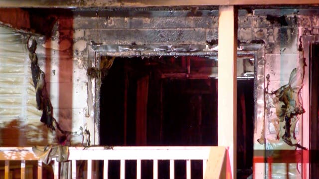 MASSACHUSETTS-INCENDIO EN RESIDENCIA
