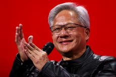 El director de Nvidia dice que tiene aprobación de EEUU para vender sus chips H20 de IA en China