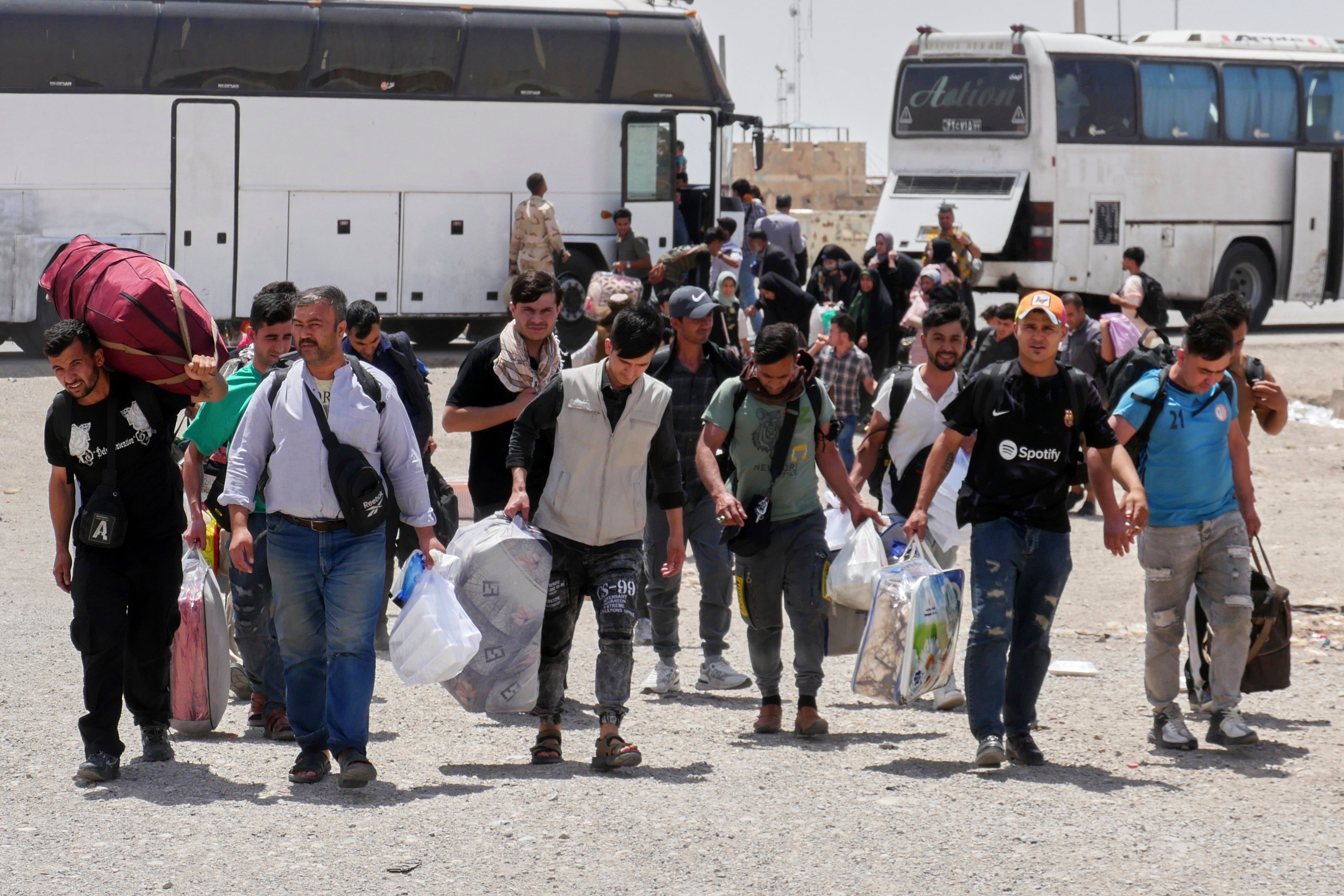AFGANISTAN IRAN REFUGIADOS