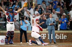 Jonrones de Schwarber en primer desempate del Juego de Estrellas dan victoria a Liga Nacional