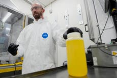 Laboratorio produce combustible avanzado para impulsar energía nuclear en EEUU