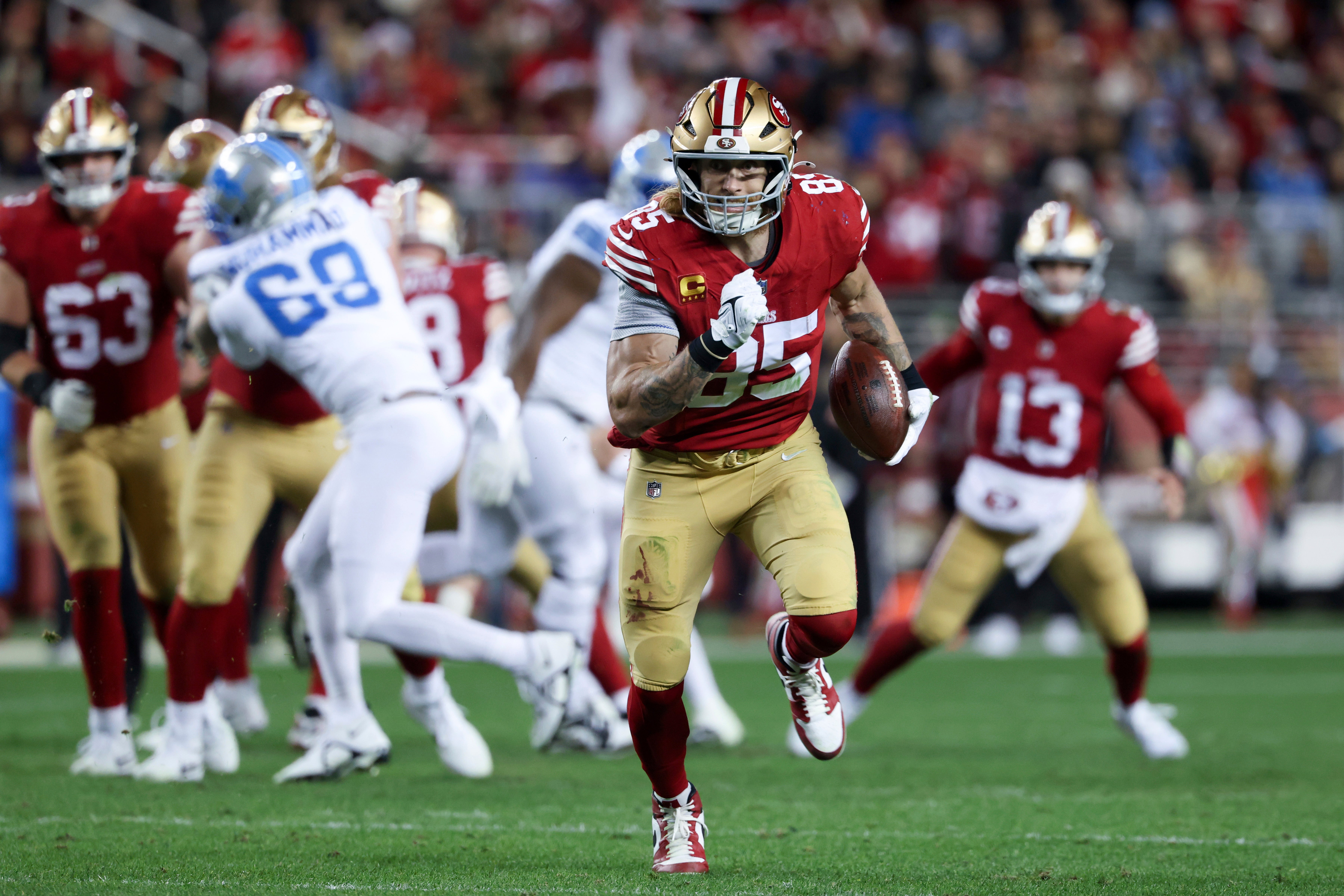 La excelencia integral de George Kittle lo consagra como el mejor ala cerrada según el ranking de AP