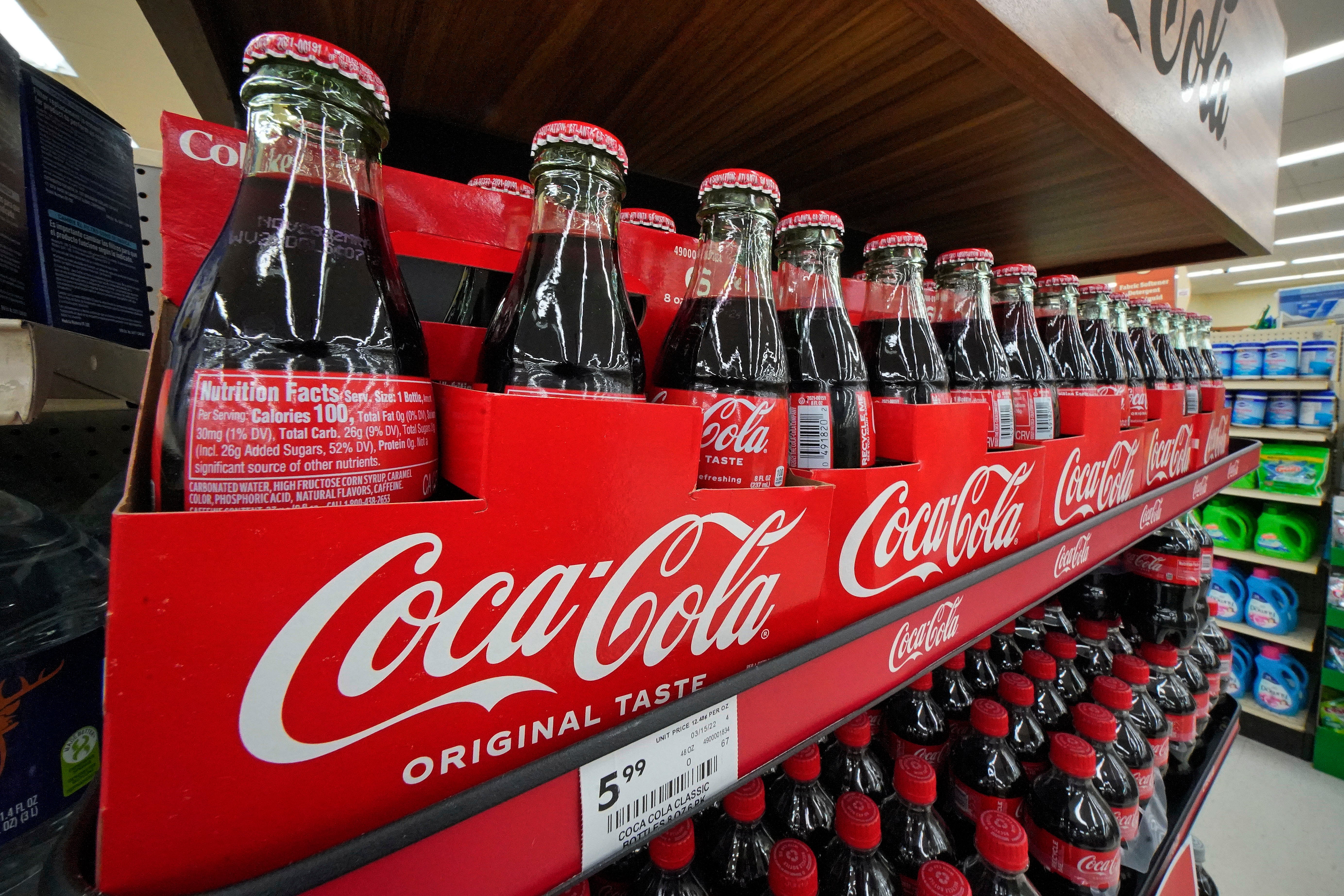 TRUMP-COCA-COLA