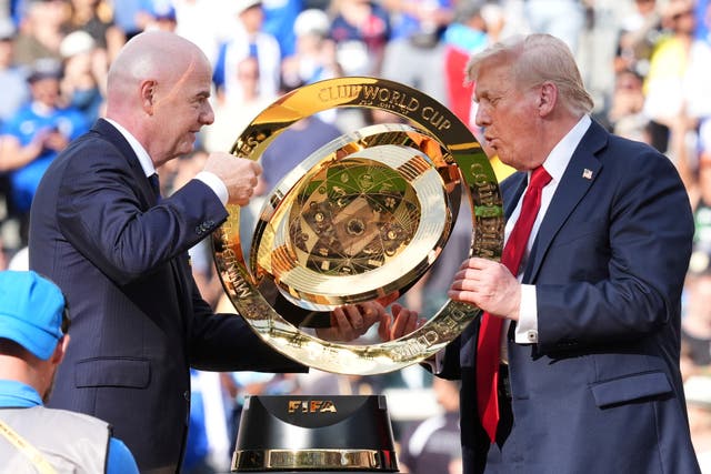 TRUMP FÚTBOL