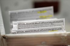 Exsecretaria de Wisconsin violó leyes electorales por boletas no contabilizadas, dicen autoridades