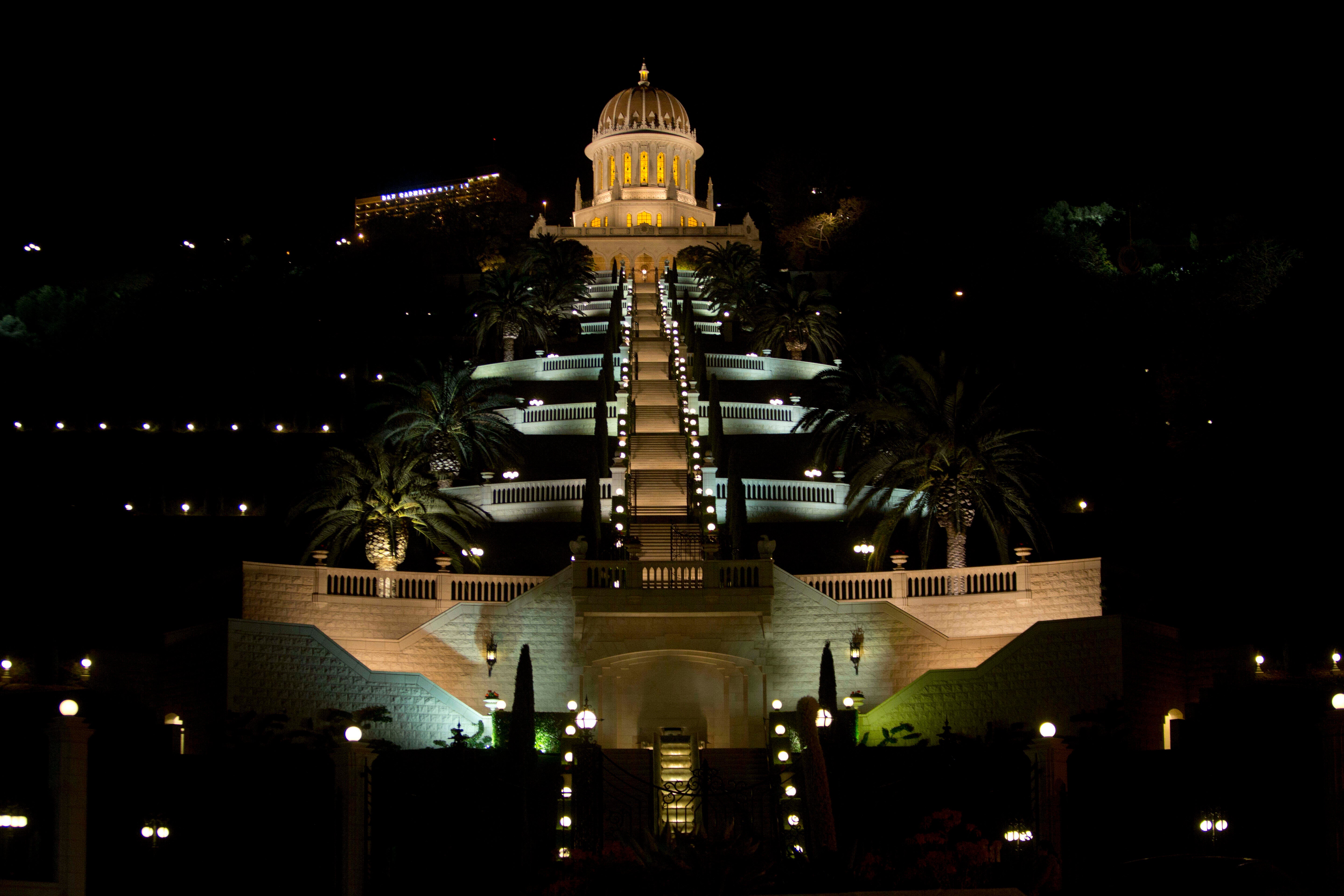 BAHAÍSMO-REPRESIÓN